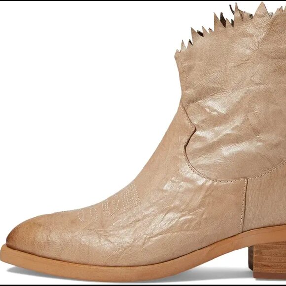 NEW BED/STU Bone Leather Diabolical Booties bone for women 563tn - Picture 2 of 6